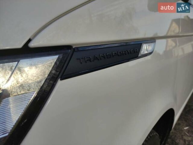 Белый Фольксваген Transporter, объемом двигателя 2 л и пробегом 213 тыс. км за 19999 $, фото 13 на Automoto.ua