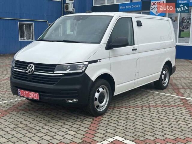 Белый Фольксваген Transporter, объемом двигателя 2 л и пробегом 172 тыс. км за 24500 $, фото 1 на Automoto.ua