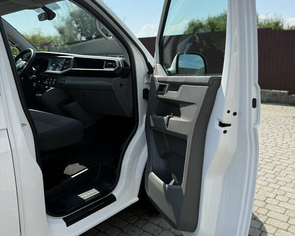 Белый Фольксваген Transporter, объемом двигателя 2 л и пробегом 194 тыс. км за 26350 $, фото 39 на Automoto.ua