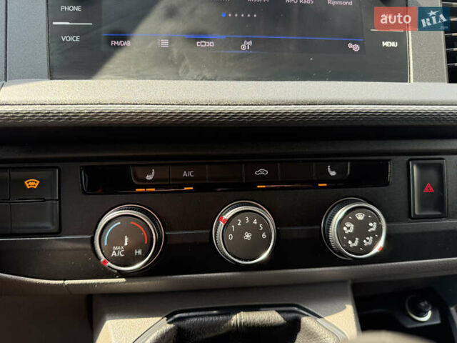 Белый Фольксваген Transporter, объемом двигателя 2 л и пробегом 194 тыс. км за 26350 $, фото 70 на Automoto.ua