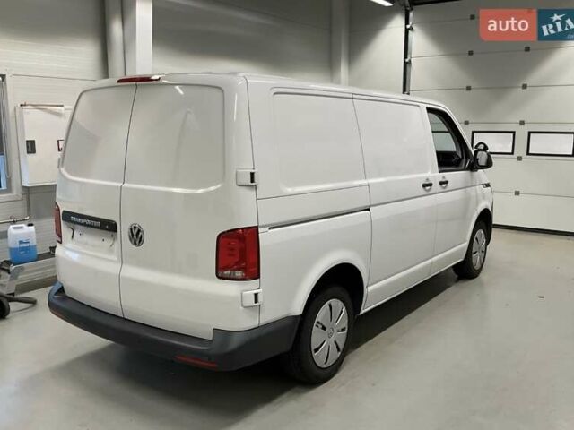 Білий Фольксваген Transporter, об'ємом двигуна 1.97 л та пробігом 275 тис. км за 20999 $, фото 2 на Automoto.ua