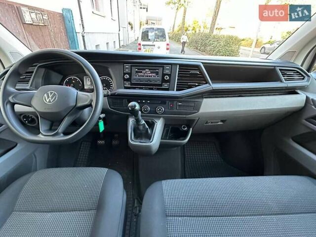 Белый Фольксваген Transporter, объемом двигателя 2 л и пробегом 157 тыс. км за 28000 $, фото 8 на Automoto.ua