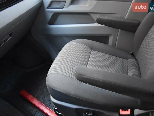 Белый Фольксваген Transporter, объемом двигателя 1.97 л и пробегом 250 тыс. км за 34950 $, фото 36 на Automoto.ua