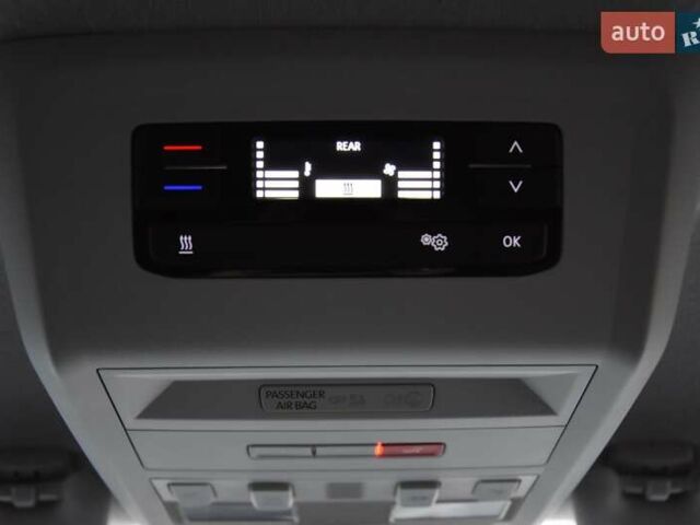 Белый Фольксваген Transporter, объемом двигателя 1.97 л и пробегом 250 тыс. км за 34950 $, фото 52 на Automoto.ua