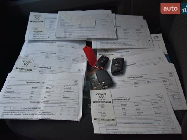 Белый Фольксваген Transporter, объемом двигателя 1.97 л и пробегом 250 тыс. км за 34950 $, фото 85 на Automoto.ua