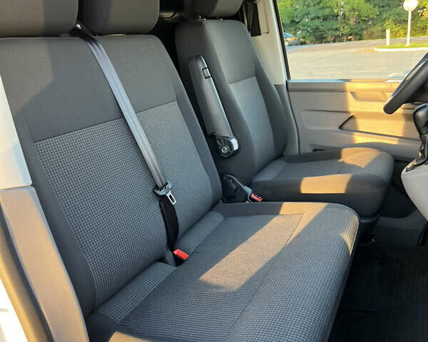 Білий Фольксваген Transporter, об'ємом двигуна 1.97 л та пробігом 225 тис. км за 23500 $, фото 26 на Automoto.ua