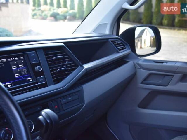 Белый Фольксваген Transporter, объемом двигателя 1.97 л и пробегом 250 тыс. км за 34950 $, фото 38 на Automoto.ua