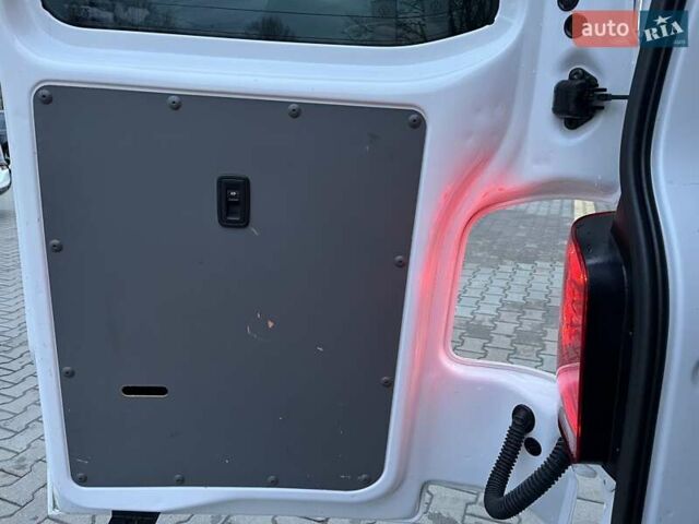 Белый Фольксваген Transporter, объемом двигателя 0 л и пробегом 206 тыс. км за 32300 $, фото 28 на Automoto.ua