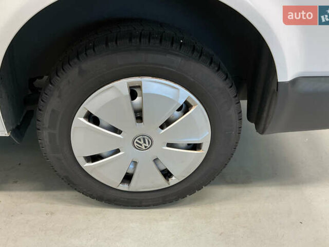 Білий Фольксваген Transporter, об'ємом двигуна 1.97 л та пробігом 275 тис. км за 20999 $, фото 11 на Automoto.ua