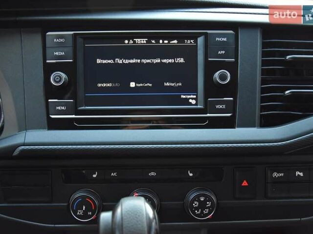 Белый Фольксваген Transporter, объемом двигателя 1.97 л и пробегом 250 тыс. км за 34950 $, фото 58 на Automoto.ua