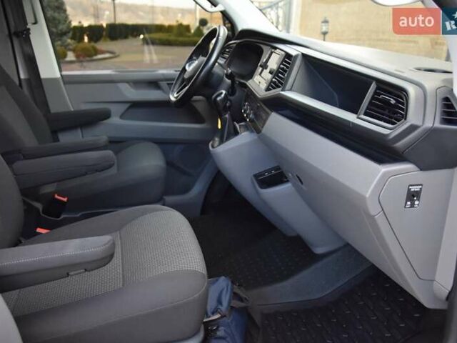 Белый Фольксваген Transporter, объемом двигателя 1.97 л и пробегом 250 тыс. км за 34950 $, фото 37 на Automoto.ua