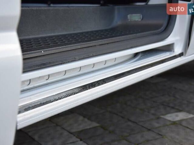 Белый Фольксваген Transporter, объемом двигателя 1.97 л и пробегом 250 тыс. км за 34950 $, фото 70 на Automoto.ua