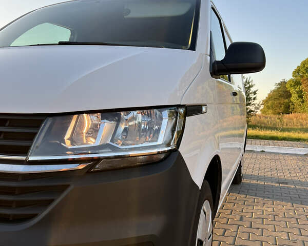 Білий Фольксваген Transporter, об'ємом двигуна 1.97 л та пробігом 225 тис. км за 23500 $, фото 16 на Automoto.ua