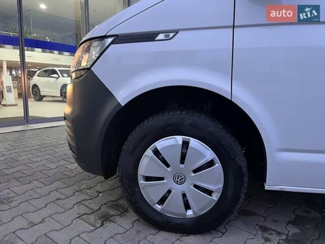 Белый Фольксваген Transporter, объемом двигателя 0 л и пробегом 206 тыс. км за 32300 $, фото 1 на Automoto.ua