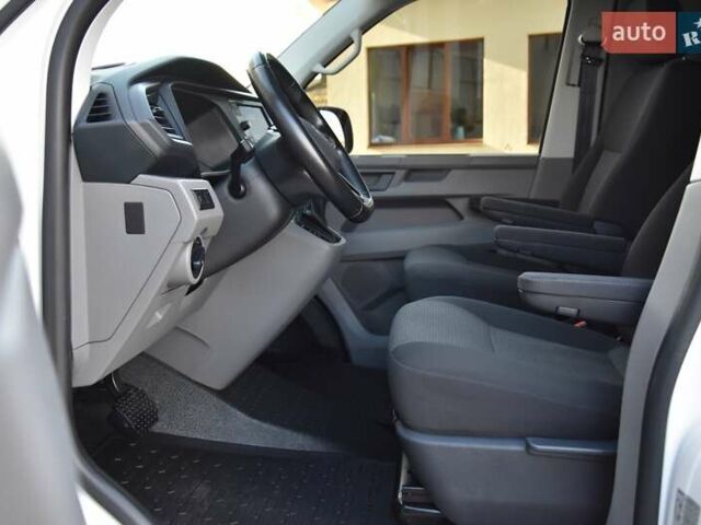 Белый Фольксваген Transporter, объемом двигателя 1.97 л и пробегом 250 тыс. км за 34950 $, фото 28 на Automoto.ua