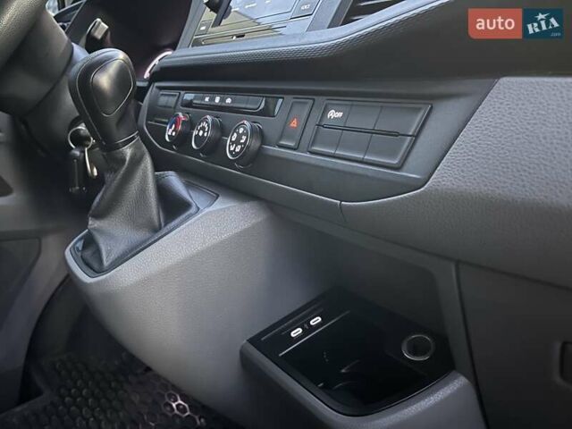 Белый Фольксваген Transporter, объемом двигателя 0 л и пробегом 206 тыс. км за 32300 $, фото 27 на Automoto.ua
