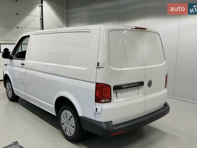 Білий Фольксваген Transporter, об'ємом двигуна 1.97 л та пробігом 275 тис. км за 20999 $, фото 3 на Automoto.ua