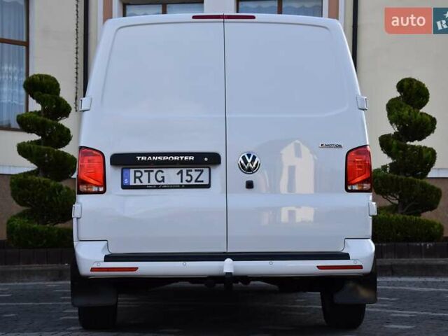 Белый Фольксваген Transporter, объемом двигателя 1.97 л и пробегом 250 тыс. км за 34950 $, фото 21 на Automoto.ua