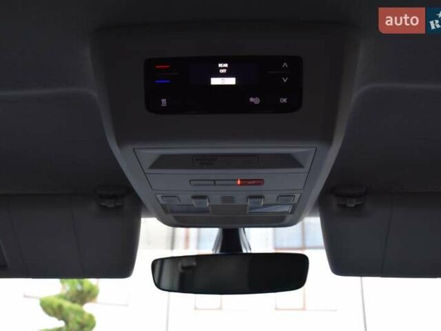 Белый Фольксваген Transporter, объемом двигателя 1.97 л и пробегом 250 тыс. км за 34950 $, фото 50 на Automoto.ua