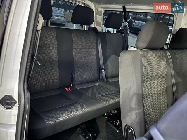Белый Фольксваген Transporter, объемом двигателя 0 л и пробегом 206 тыс. км за 32300 $, фото 20 на Automoto.ua