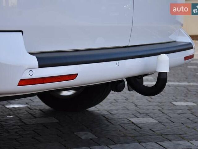 Белый Фольксваген Transporter, объемом двигателя 1.97 л и пробегом 250 тыс. км за 34950 $, фото 79 на Automoto.ua