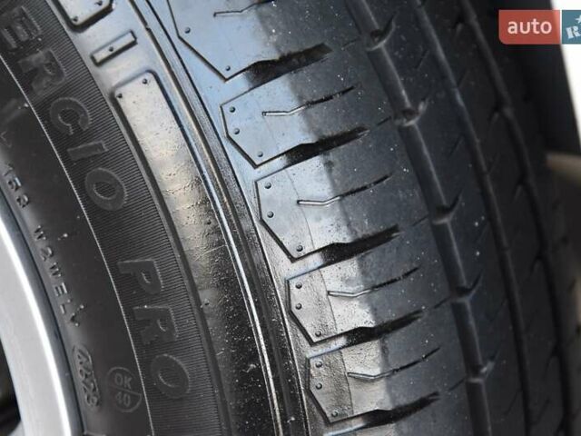 Белый Фольксваген Transporter, объемом двигателя 1.97 л и пробегом 250 тыс. км за 34950 $, фото 67 на Automoto.ua