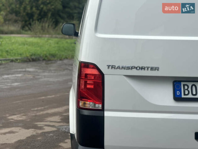 Білий Фольксваген Transporter, об'ємом двигуна 2 л та пробігом 112 тис. км за 25500 $, фото 31 на Automoto.ua