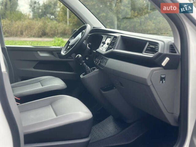 Білий Фольксваген Transporter, об'ємом двигуна 2 л та пробігом 112 тис. км за 25500 $, фото 44 на Automoto.ua