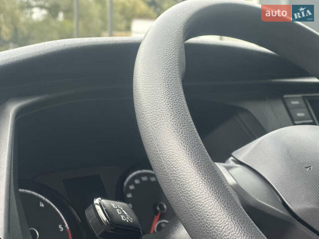 Білий Фольксваген Transporter, об'ємом двигуна 2 л та пробігом 112 тис. км за 25500 $, фото 56 на Automoto.ua