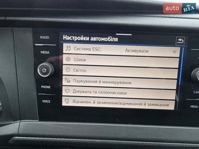 Білий Фольксваген Transporter, об'ємом двигуна 2 л та пробігом 74 тис. км за 32550 $, фото 40 на Automoto.ua