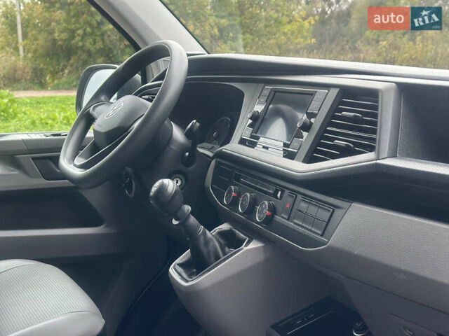 Білий Фольксваген Transporter, об'ємом двигуна 2 л та пробігом 112 тис. км за 25500 $, фото 50 на Automoto.ua