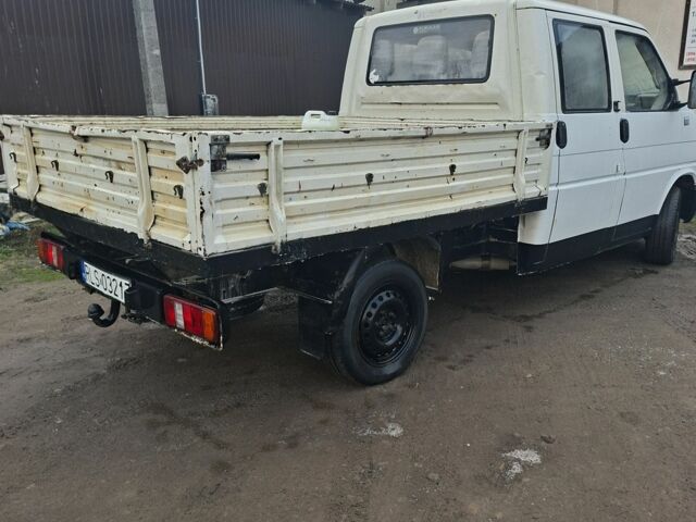 Белый Фольксваген Transporter, объемом двигателя 0 л и пробегом 300 тыс. км за 3600 $, фото 6 на Automoto.ua