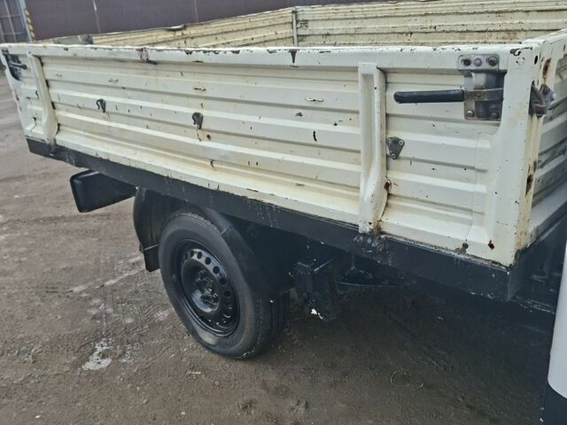 Белый Фольксваген Transporter, объемом двигателя 0 л и пробегом 300 тыс. км за 3600 $, фото 2 на Automoto.ua