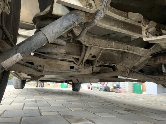 Белый Фольксваген Transporter, объемом двигателя 2.5 л и пробегом 260 тыс. км за 4200 $, фото 8 на Automoto.ua