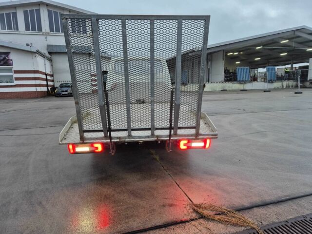 Білий Фольксваген Transporter, об'ємом двигуна 2.5 л та пробігом 191 тис. км за 5830 $, фото 11 на Automoto.ua