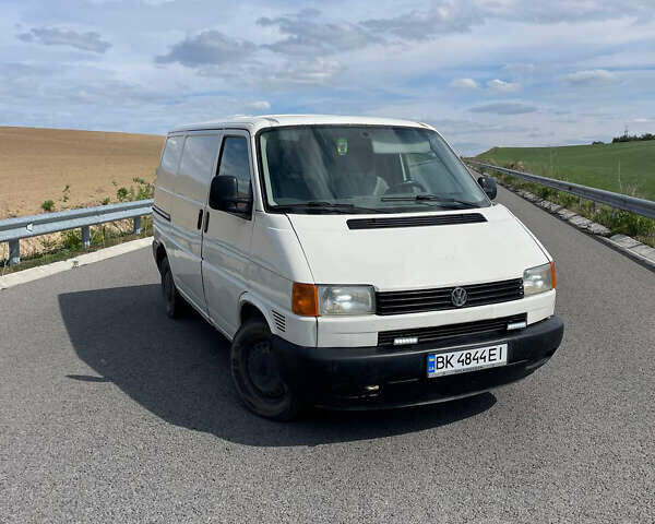 Белый Фольксваген Transporter, объемом двигателя 2.5 л и пробегом 405 тыс. км за 5700 $, фото 12 на Automoto.ua