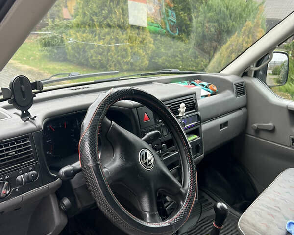 Белый Фольксваген Transporter, объемом двигателя 2.5 л и пробегом 405 тыс. км за 5700 $, фото 15 на Automoto.ua