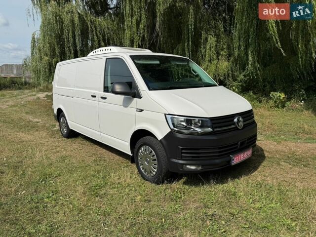 Белый Фольксваген Transporter, объемом двигателя 2 л и пробегом 292 тыс. км за 21800 $, фото 2 на Automoto.ua