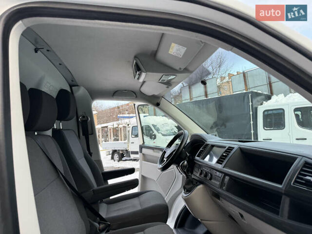 Білий Фольксваген Transporter, об'ємом двигуна 2 л та пробігом 217 тис. км за 22900 $, фото 37 на Automoto.ua