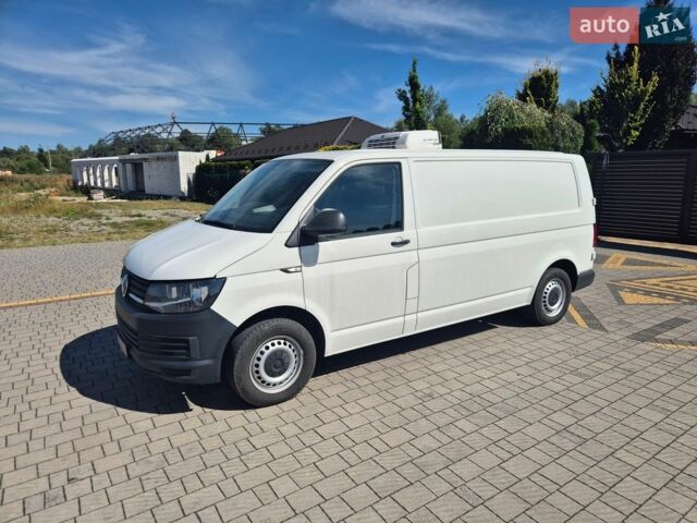 Білий Фольксваген Transporter, об'ємом двигуна 2 л та пробігом 230 тис. км за 19999 $, фото 29 на Automoto.ua