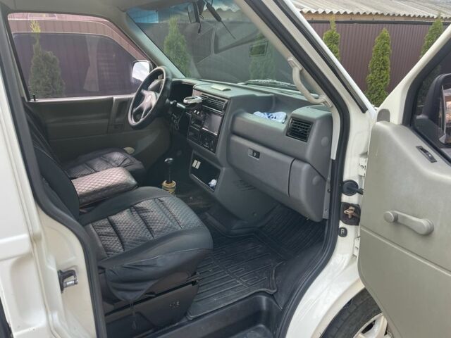 Білий Фольксваген Transporter, об'ємом двигуна 2.5 л та пробігом 520 тис. км за 5000 $, фото 6 на Automoto.ua