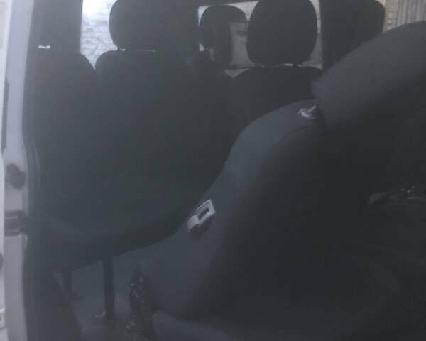 Белый Фольксваген Transporter, объемом двигателя 1.9 л и пробегом 340 тыс. км за 4800 $, фото 2 на Automoto.ua