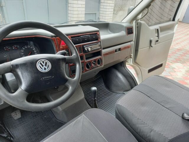 Белый Фольксваген Transporter, объемом двигателя 1.9 л и пробегом 408 тыс. км за 6250 $, фото 8 на Automoto.ua