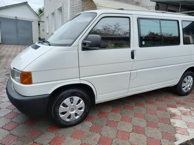 Белый Фольксваген Transporter, объемом двигателя 1.9 л и пробегом 408 тыс. км за 6250 $, фото 3 на Automoto.ua