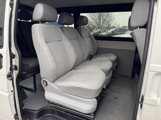 Белый Фольксваген Transporter, объемом двигателя 1.9 л и пробегом 285 тыс. км за 5200 $, фото 3 на Automoto.ua