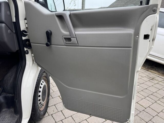 Белый Фольксваген Transporter, объемом двигателя 1.9 л и пробегом 285 тыс. км за 5200 $, фото 17 на Automoto.ua