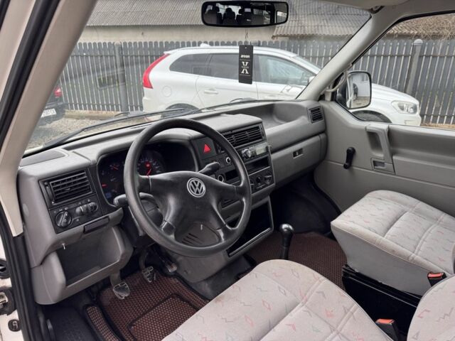 Белый Фольксваген Transporter, объемом двигателя 1.9 л и пробегом 285 тыс. км за 5200 $, фото 5 на Automoto.ua