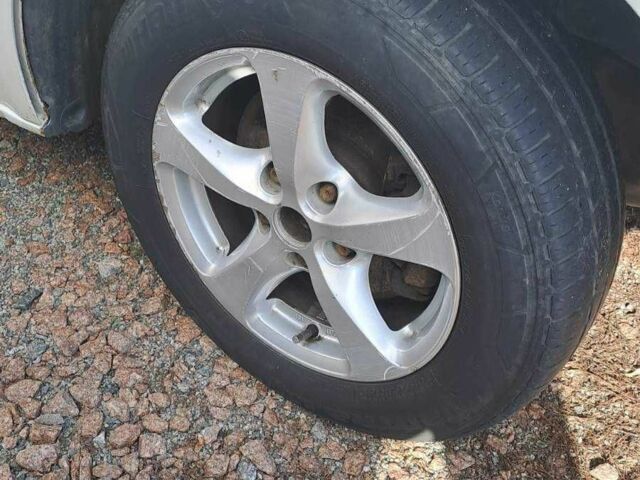 Білий Фольксваген Transporter, об'ємом двигуна 1.9 л та пробігом 345 тис. км за 5300 $, фото 6 на Automoto.ua