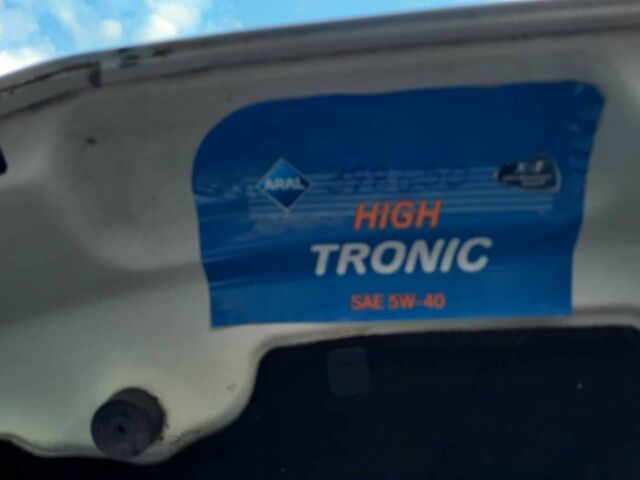 Белый Фольксваген Transporter, объемом двигателя 1.9 л и пробегом 402 тыс. км за 9200 $, фото 6 на Automoto.ua