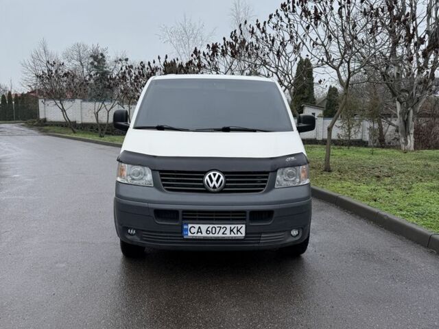Білий Фольксваген Transporter, об'ємом двигуна 1.9 л та пробігом 400 тис. км за 8000 $, фото 21 на Automoto.ua
